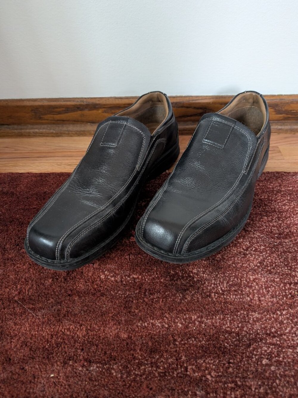 Dark Brown Men's Size 12 Leather Dockers
